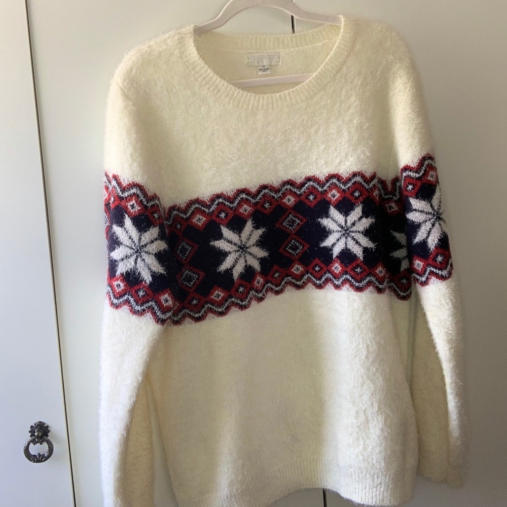 Forever21 Soft snowflake Sweater
